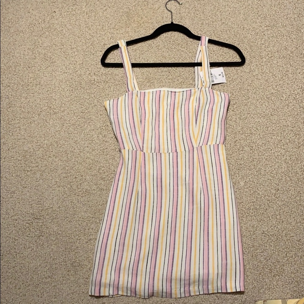 NEW summery mini dress